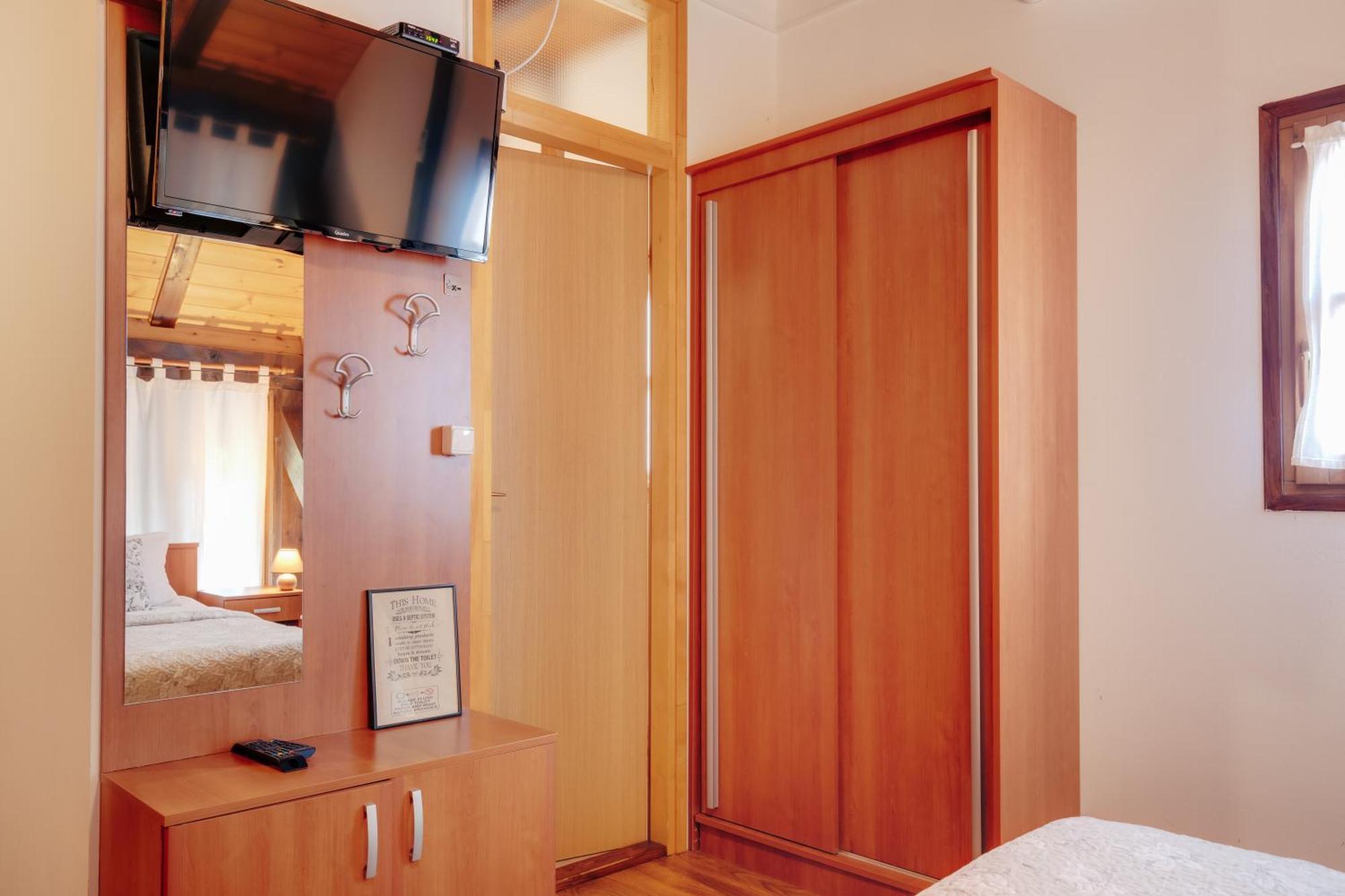 Guesthouse Pod Rastockim Krovom Slunj Rom bilde